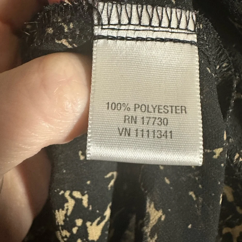 Black and Cream Converse Women's Top - Picture 5 of 10
